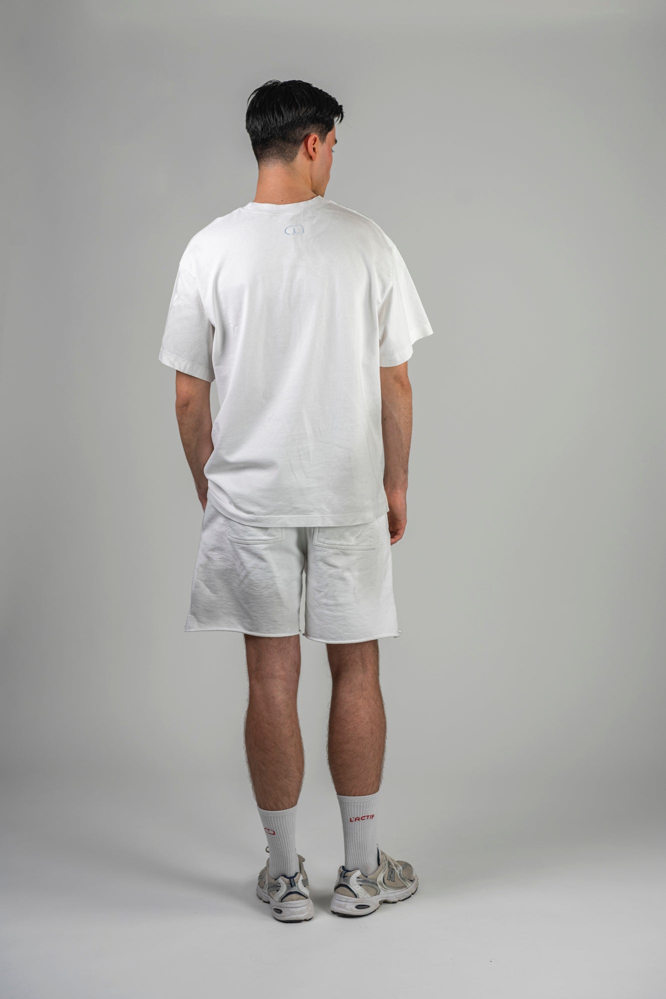 white-tshirt-male-back